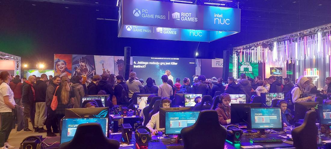 Name:  14.jpg
Views: 125
Size:  103.4 KB