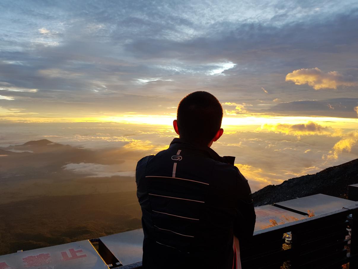 Nombre:  20170908_052746.jpg
Visitas: 86
Tamaño: 82.1 KB