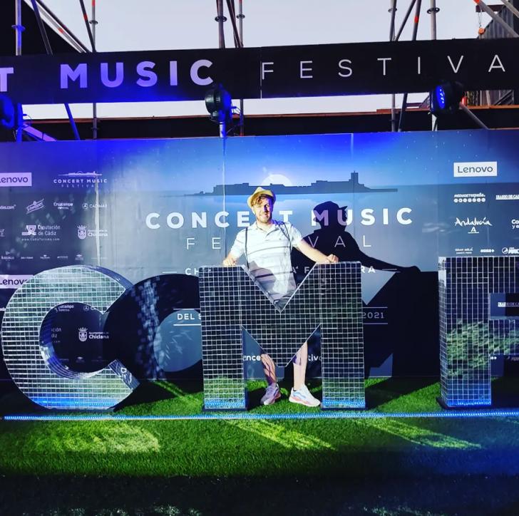 Nombre:  cmf.jpg
Visitas: 260
Tamaño: 91.0 KB