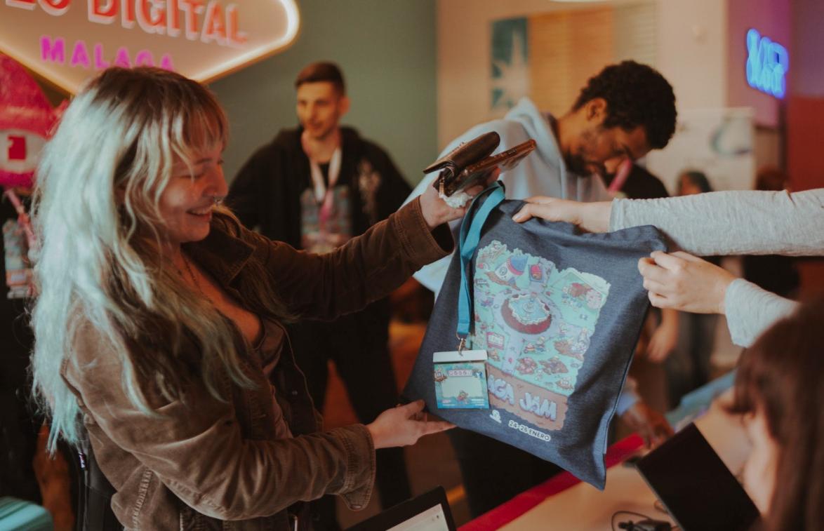 Nombre:  malagajam2025bolsamerch.jpg
Visitas: 152
Tamaño: 88.7 KB