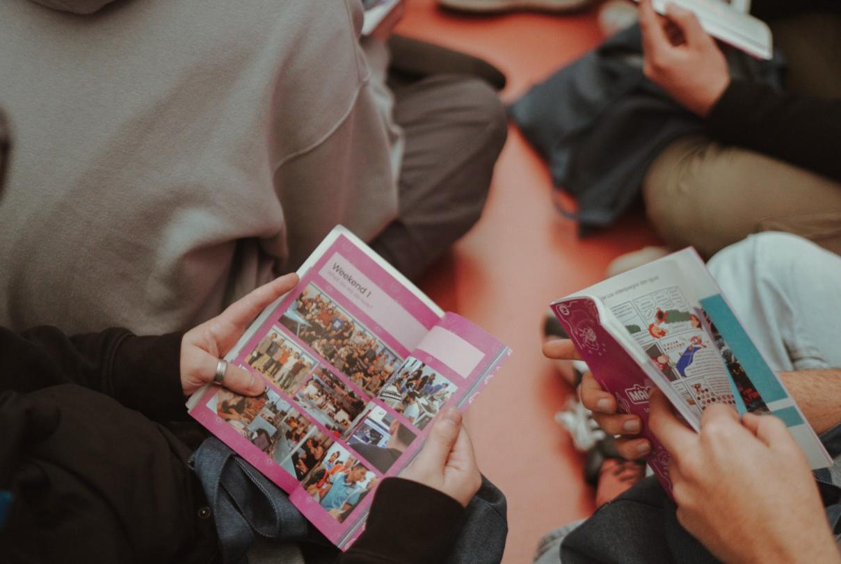 Nombre:  malagajam2025fanzine.jpg
Visitas: 144
Tamaño: 88.2 KB