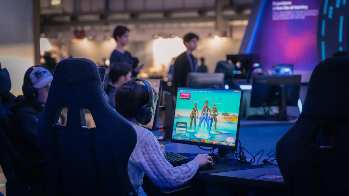 Name:  dh2-ezgif.com-webp-to-jpg-converter.jpg
Views: 72
Size:  85.6 KB